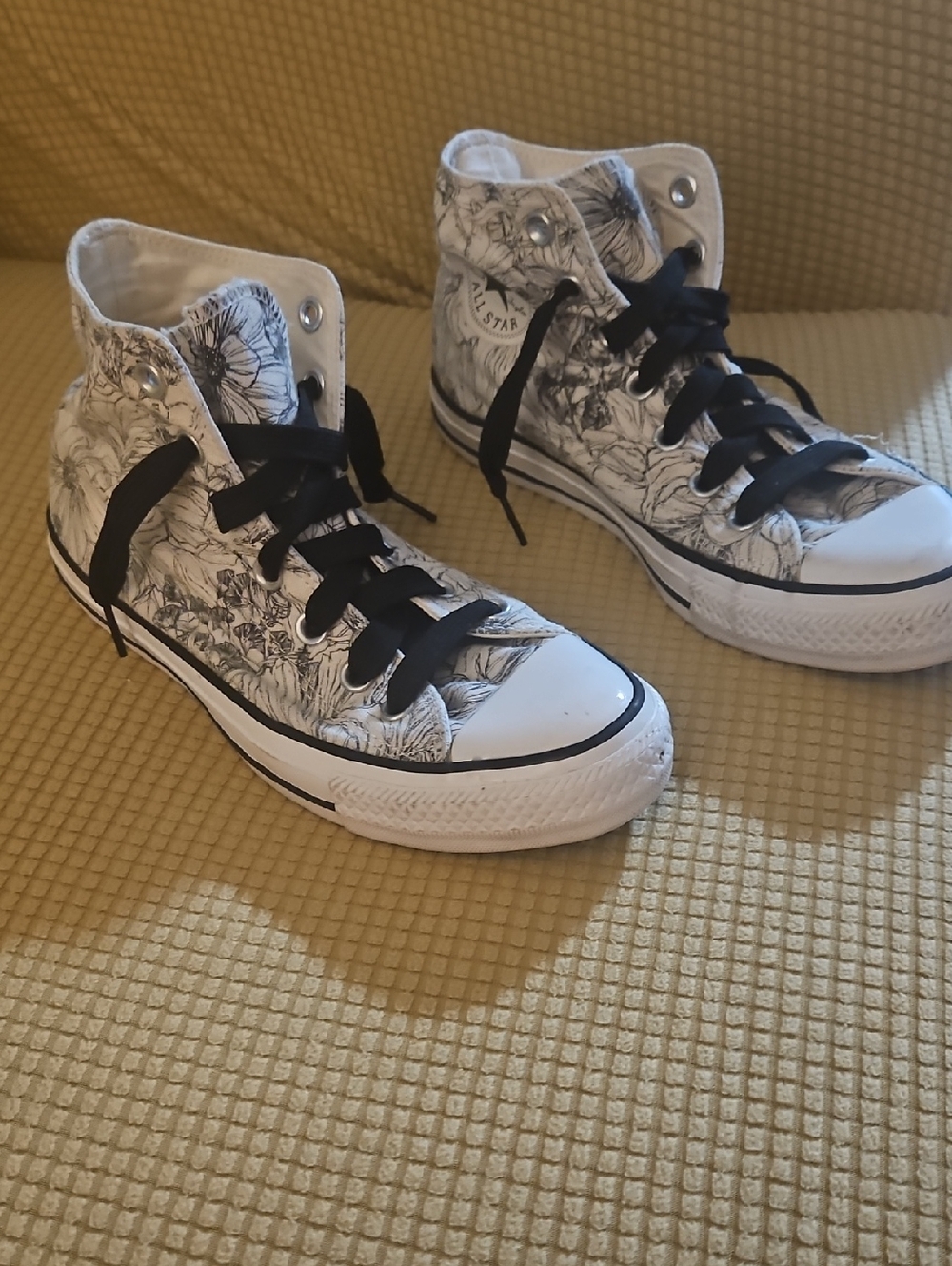 Chuck Taylor Converse All Star High-Top Floral Canvas Sneaker- Black & White